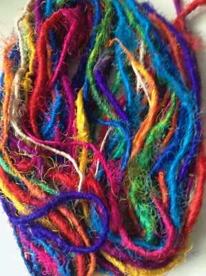 Bag of 10 x 1m (approx.) lengths: silk sari yarn and some banana silk