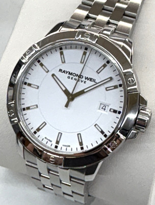 Raymond Weil Tango 8160-ST-30041 Mens Deluxe Dress Watch New, Box, Papers!