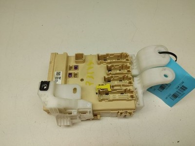 14 15 16 17 18 19 TOYOTA COROLLA CABIN FUSE JUNCTION BOX ASSY 82730-02F40