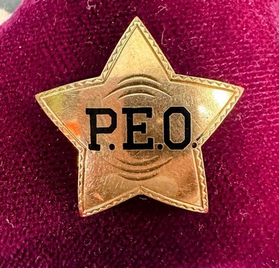PEO Antique Pin Gold 1914
