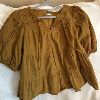 womans old navy blouse tops size large Mustard brown distinct embroidry 
