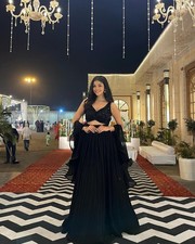LEHENGA CHOLI INDIAN BOLLYWOOD WEDDING PARTY PAKISTANI WEAR READYMADE LEHNGA