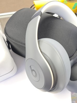 Beats Studio Pro Wireless ANC Headphones Sand Gray