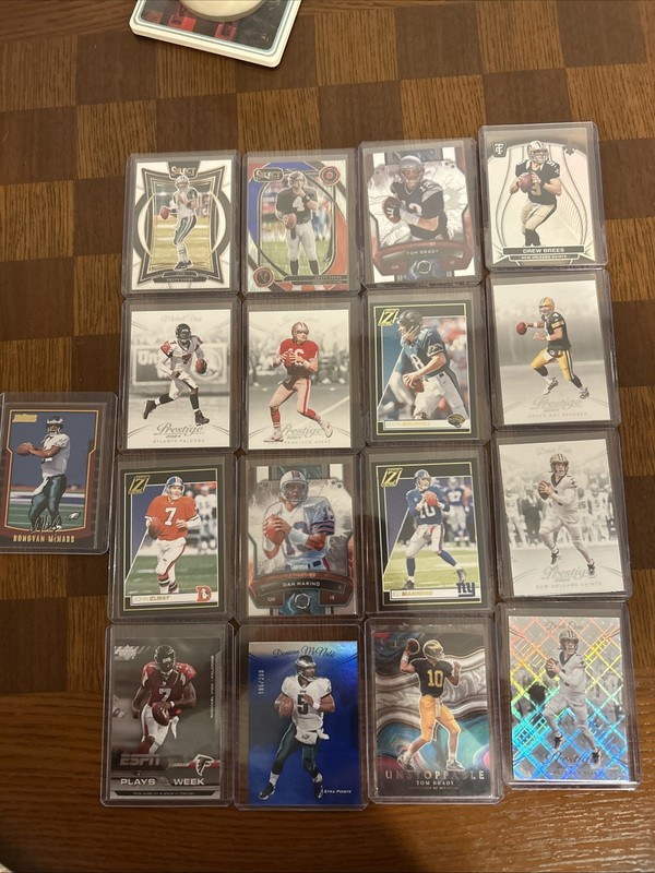 Retire NFL QB Trading Card lot Favre, Vick, Brady