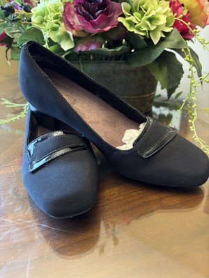 Clarks Everyday Levee Delta Pump Womens 7.5W Black Textile Leather Slip On Heel