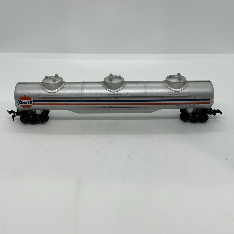 HO Scale Gulf OSKX 829 3 Done Tanker Car. Pre-Owned