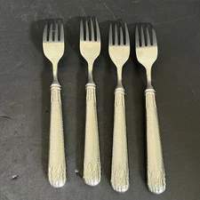 Retroneu Laurel Honeycomb Dinner Fork Set of 4 Stainless Flatware