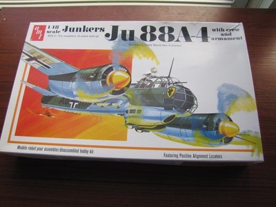 JUNKERS JU88 A-4 GERMAN AIRCRAFT BOIMBER AMT MODEL KIT 1/48 SCALE