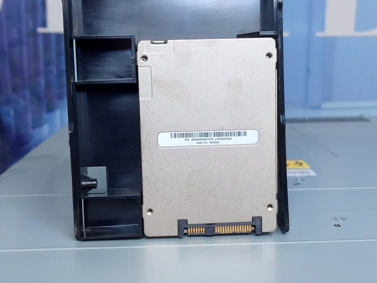 自作PC TrueNAS,Athlon 200GE,64GB,SSD500GB STG2RPT-2G-2G-HC | True Manufacturing Co., Inc.