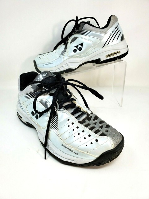 durable tennis shoes