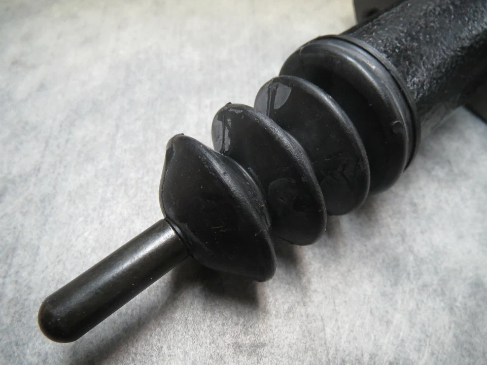 Cilindro esclavo de embrague para Dodge Colt 1985-1991 - Hecho en Japón - ¡Envío rápido! Foto 3 de 4