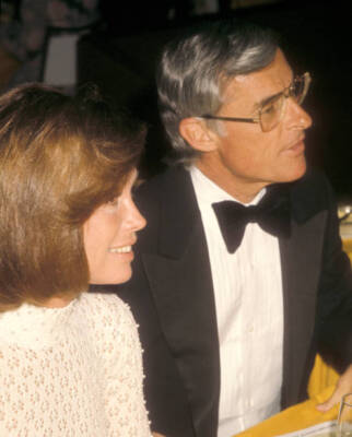 Mary Tyler Moore and tv executive Grant Tinker at the 26th A - 1974 Old Photo