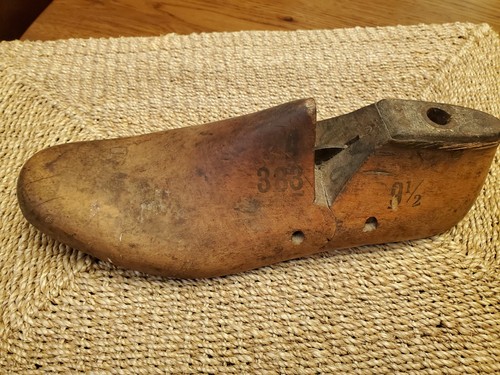 Cobbler Shoemaker Shoe Form Stretcher 4 383 9.5Vintage Antique Solid Maple Wood