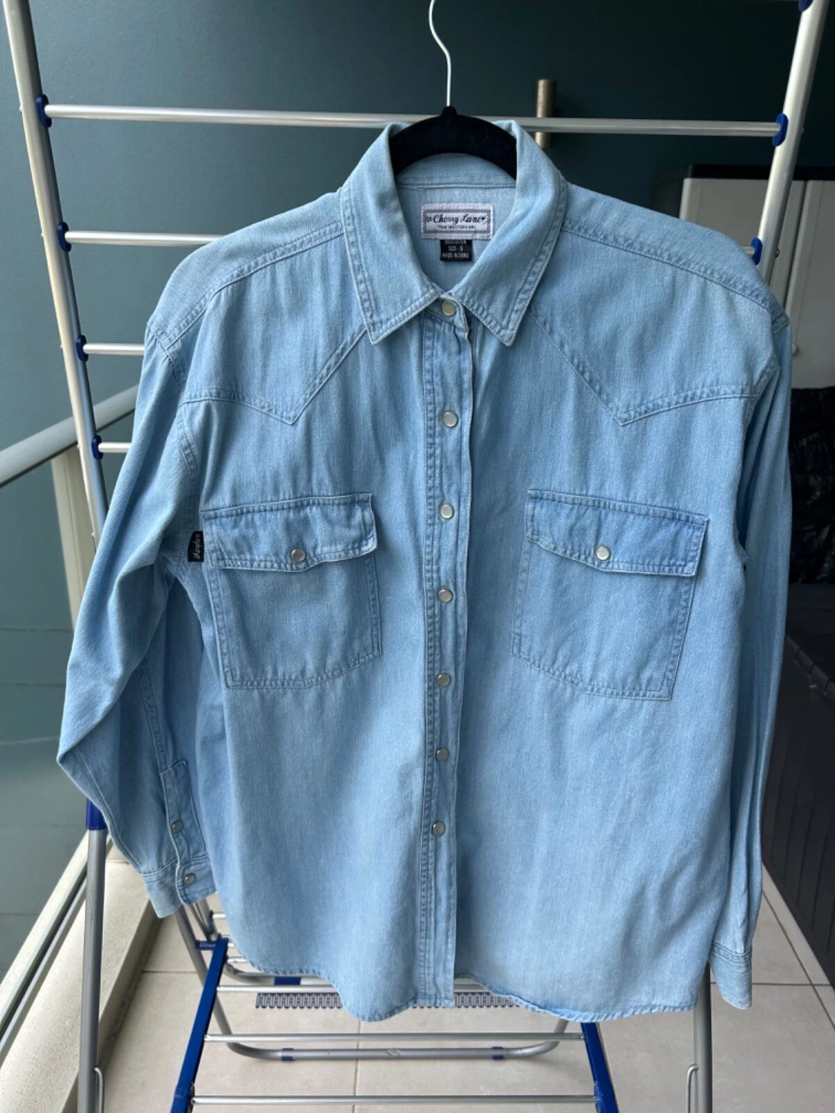 Picture 1 of 4