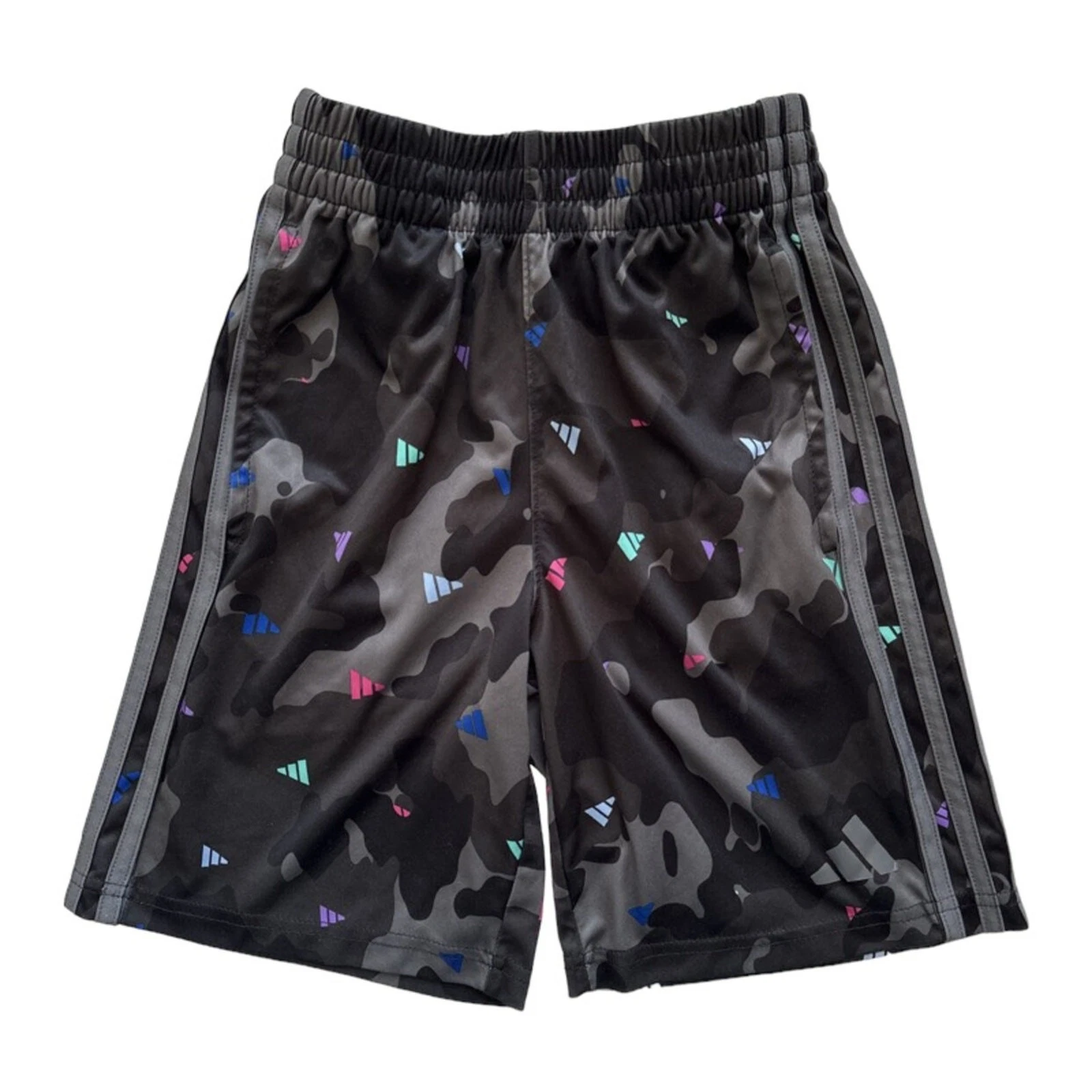 Pantaloncini Adidas mimetici con logo attivo taglia 8