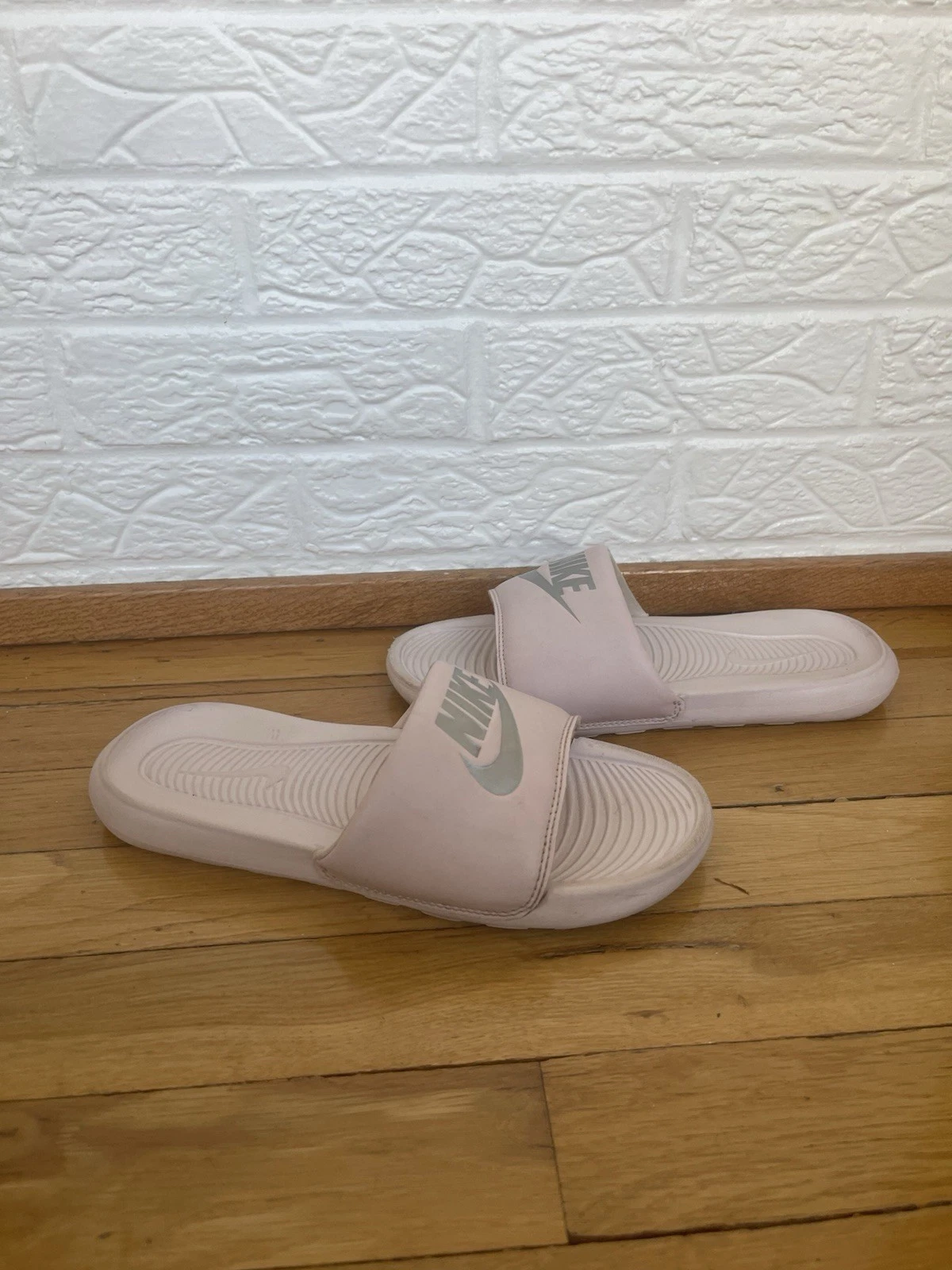 Scivoli donna Nike lavanda (taglia 6)