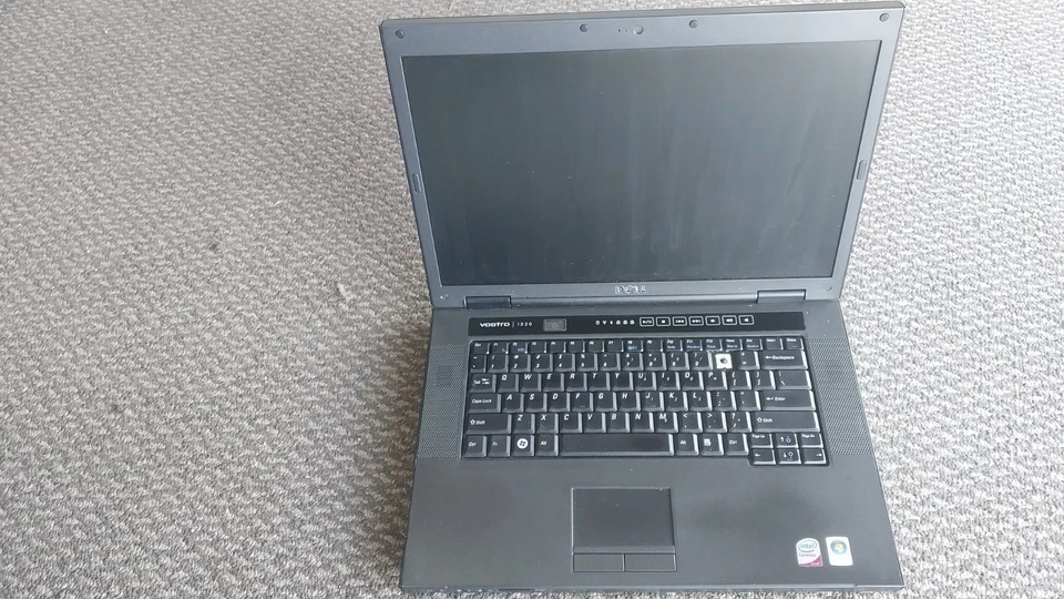 Dell Vostro 1520 Intel 2Duo P8600 4GB 160GB Win 7 CMOS BAD MISSING KEY NO AC - Image 2 of 4