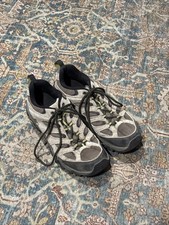 Merrell Men  s Moab 3 Hiking Shoes