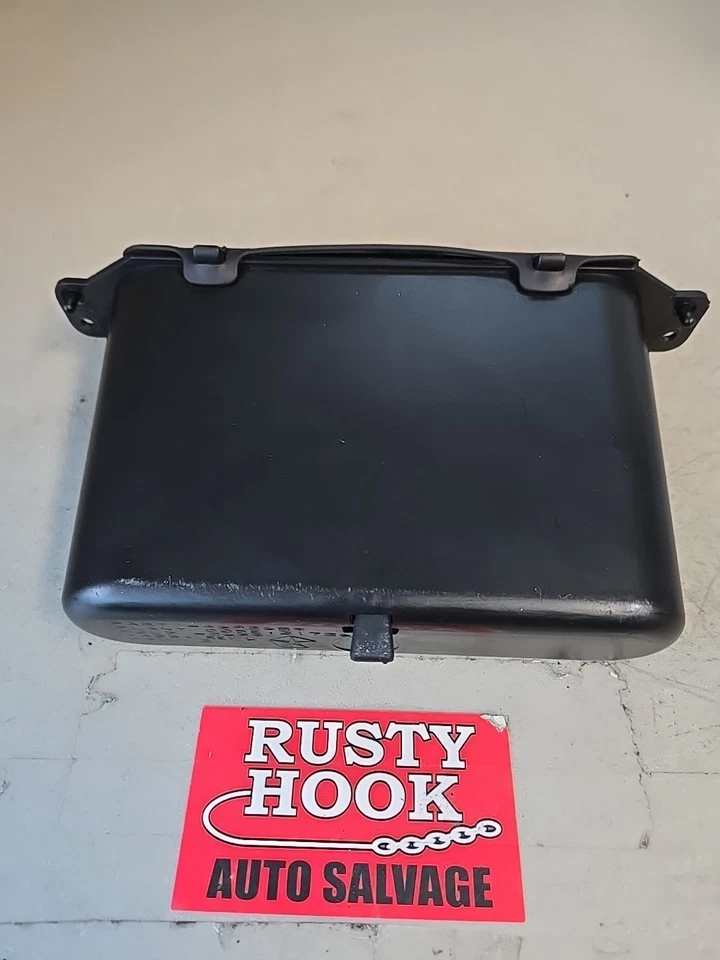 1998-2004 Dodge Intrepid/ Chrysler Concorde Dash Center Cubby storage 4698659 - Imagem 3 de 4