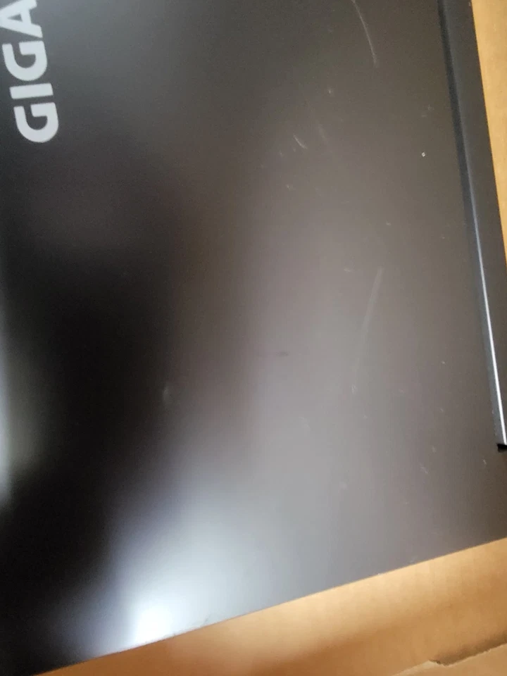 Portátil para juegos Gigabyte G5 MD 11ª generación i5RTX 3050Ti 8 GB RAM 512 GB Foto 3 de 4