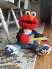 Rock N Roll Elmo Sesame Street Tyco 1998 Sings and Shakes Tested Working