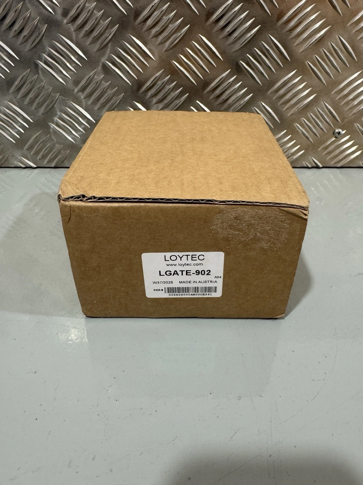 LOYTEC LGATE-902 Universal Gateway BACnet KNX Modbus Building Automation New