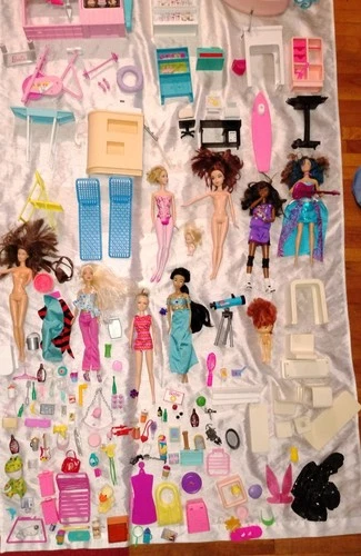 Huge Lot Of Vintage Barbie Play Sets And Dolls