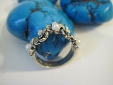 925 STERLING SILVER THREE PEARLS DESIGN ON FLOWERS RING SIZE 5