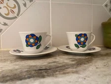 Tea for 2 vintage MOD flower