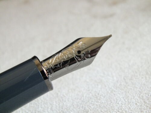 Montblanc 2021 Limited Writer Edition Sir Arthur Conan Doyle 18K Fountain Pen - 第 4/24 張圖片