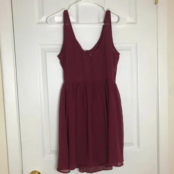 slim fit dress slacks Tobi Dress – Dress the Population main image 0