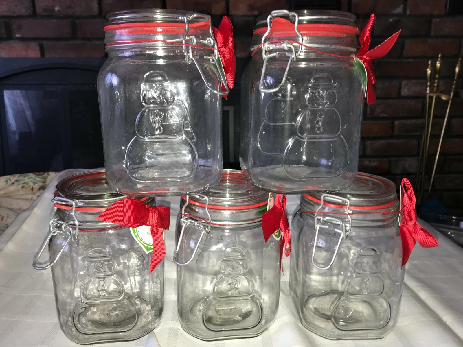5 NEW ANCHOR HOCKING E-Z Seal RED Lid w/ Clamp 38oz MASON JARS Embossed SNOWMAN