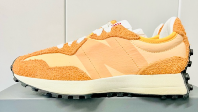 NEW BALANCE 327 Casual Womens Sneakers Shoes Peach Blossom size