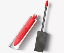 NWT Burberry Liquid Lip Velvet- Military Red No. 41 , New In Box