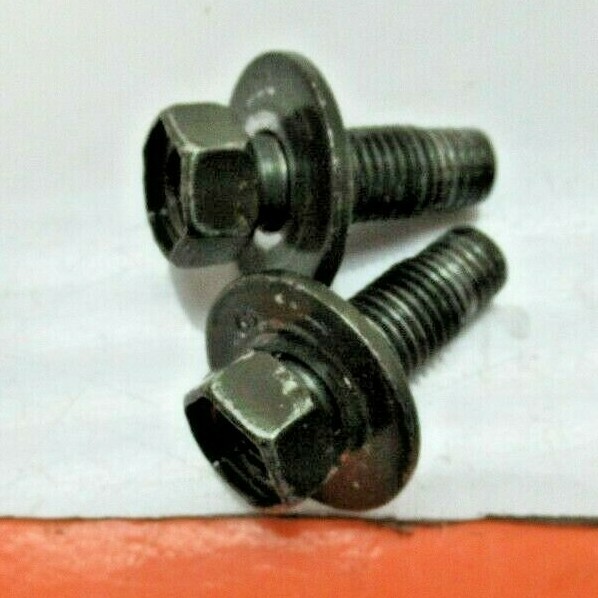 FRONT SEAT BOLTS BOLT TRACK CAR FLOOR LEFT RIGHT for 03 04 05 06