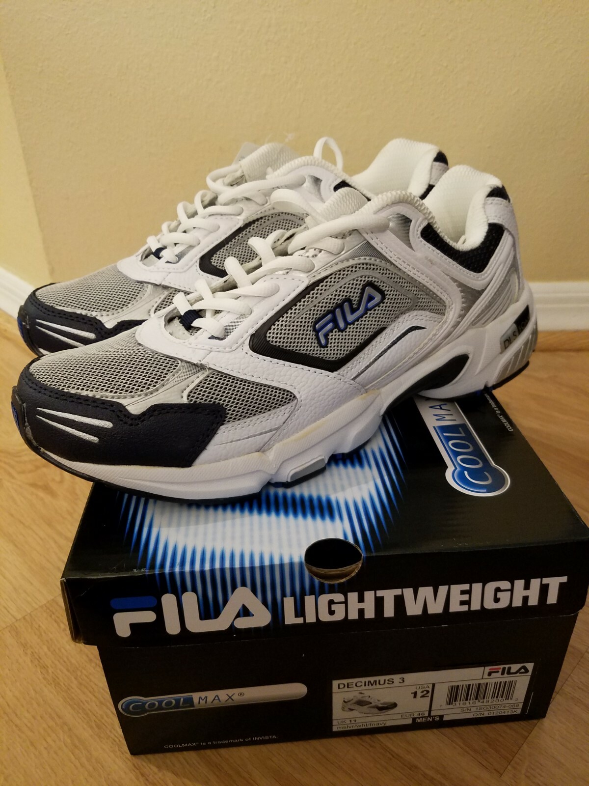NIB Mens FILA DECIMUS 3 Sneakers sz 12 