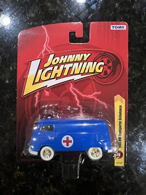 JOHNNY WHITE LIGHTNING Forever  64 Chase RARE VW PANEL BUS Ambulance