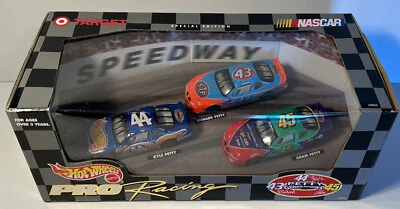 Hot Wheels 1998 Pro Racing Petty Generations, Target,3-cars,Die Cast,1:64,(B222) - Image 1 of 4