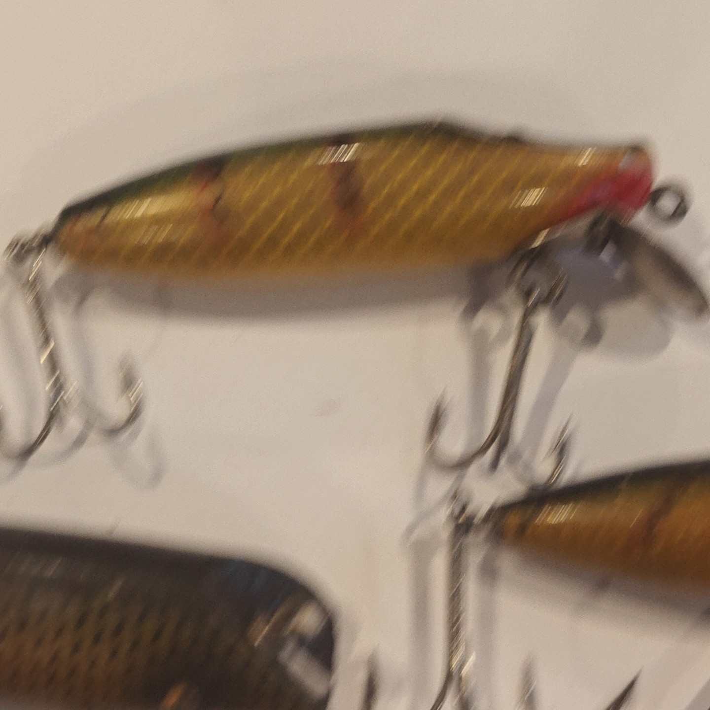 Vintage Lure Lot Of 5 Wooden Fishing Lures Bomber Wright McGill Paw Paw