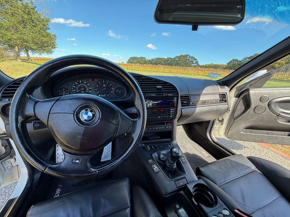 1997 BMW M3  - Изображение 3 из 4