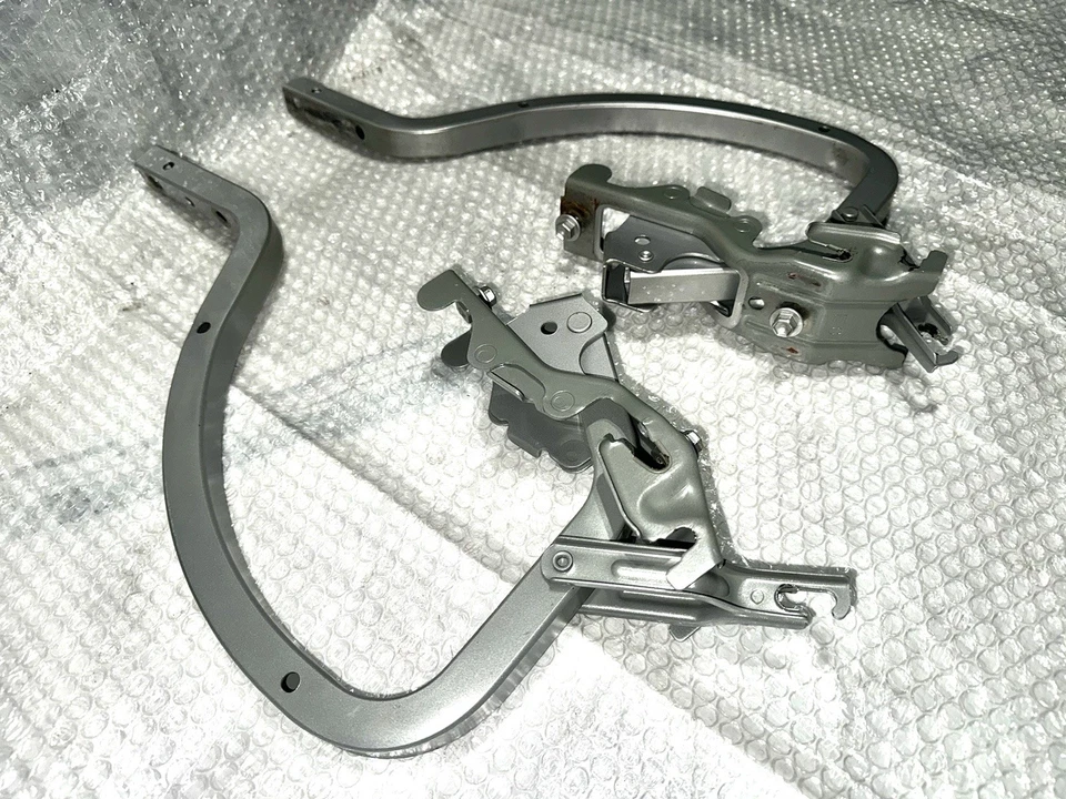 2007-2010 LEXUS ES350 TRUNK LID LEFT AND RIGHT SIDE HINGE OEM Silver 1G1 - Image 3 of 4