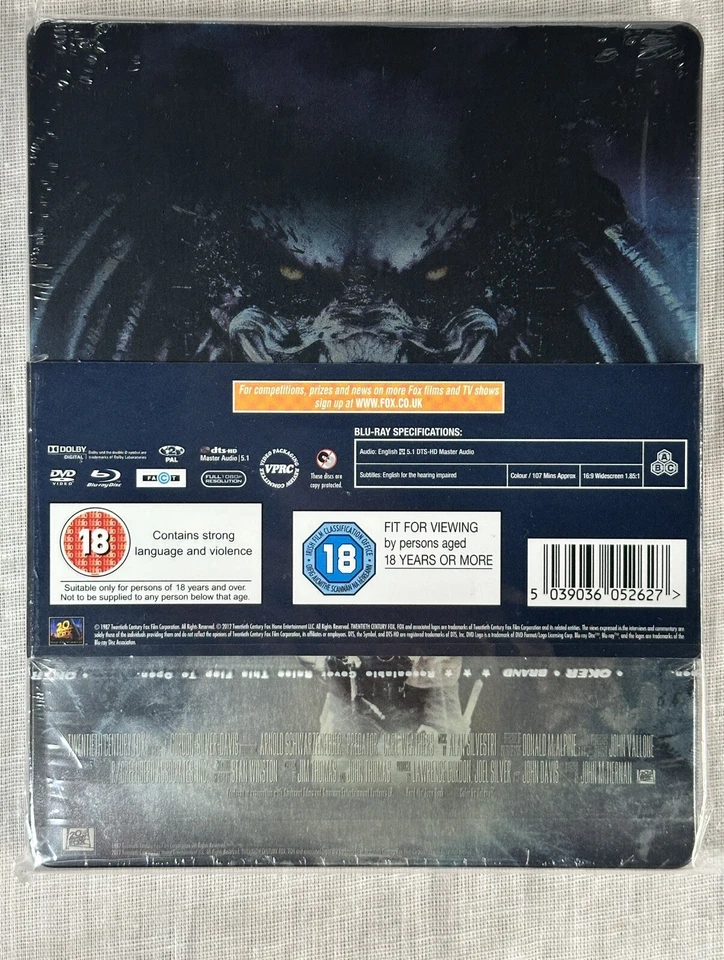 Predator Blu-ray Steelbook Play Exclusive Ultimate Hunter Ed - Brand New Sealed - Image 2 of 3