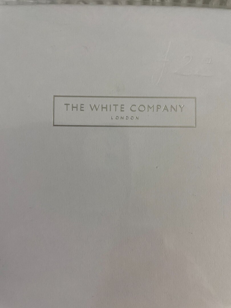 BNIB The White Company 'FLOWERS' Hand & Nail Gift Set CG H49 eBay