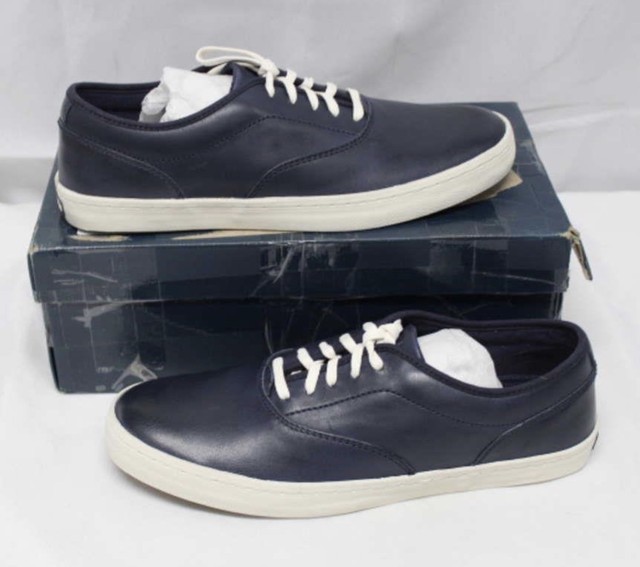 mens deck sneakers