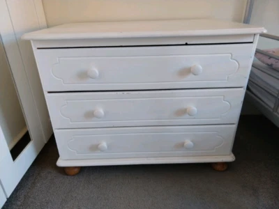 White Chest Of Drawers Dressers Drawers Gumtree Australia