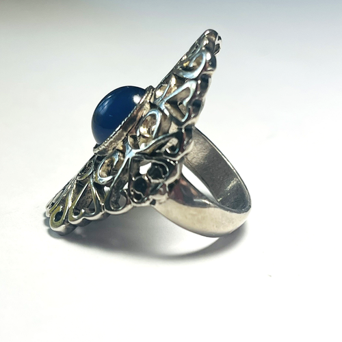 Costume Statement Ring Vintage Silver Tone Scroll Openwork Blue Cabochon Size 7 - Picture 5 of 11