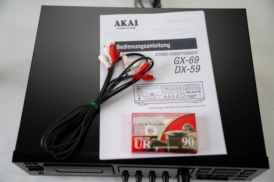 3 Head Cassette Deck AKAI GX-69, Tapedeck, muy raro - Imagen 2 de 4