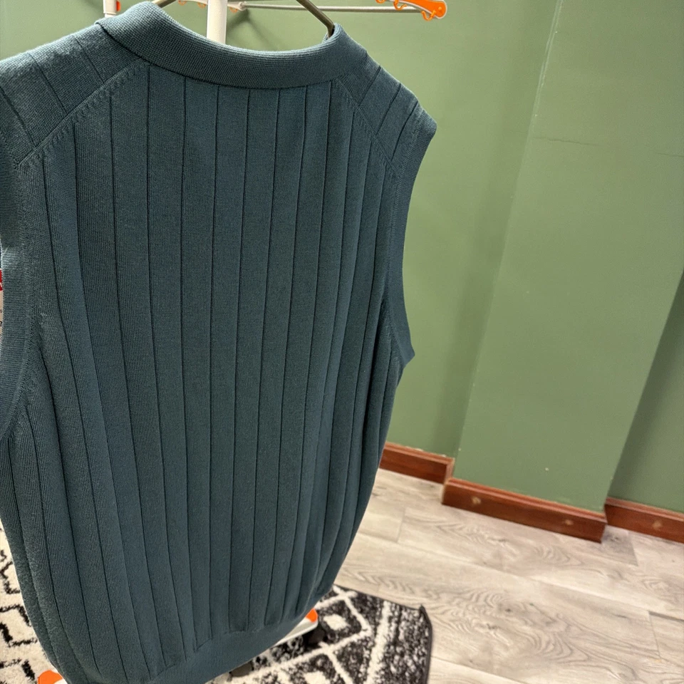 Fairway Green Italian Merino 1/2 Zip Wind Vest Size M - Image 4 of 4