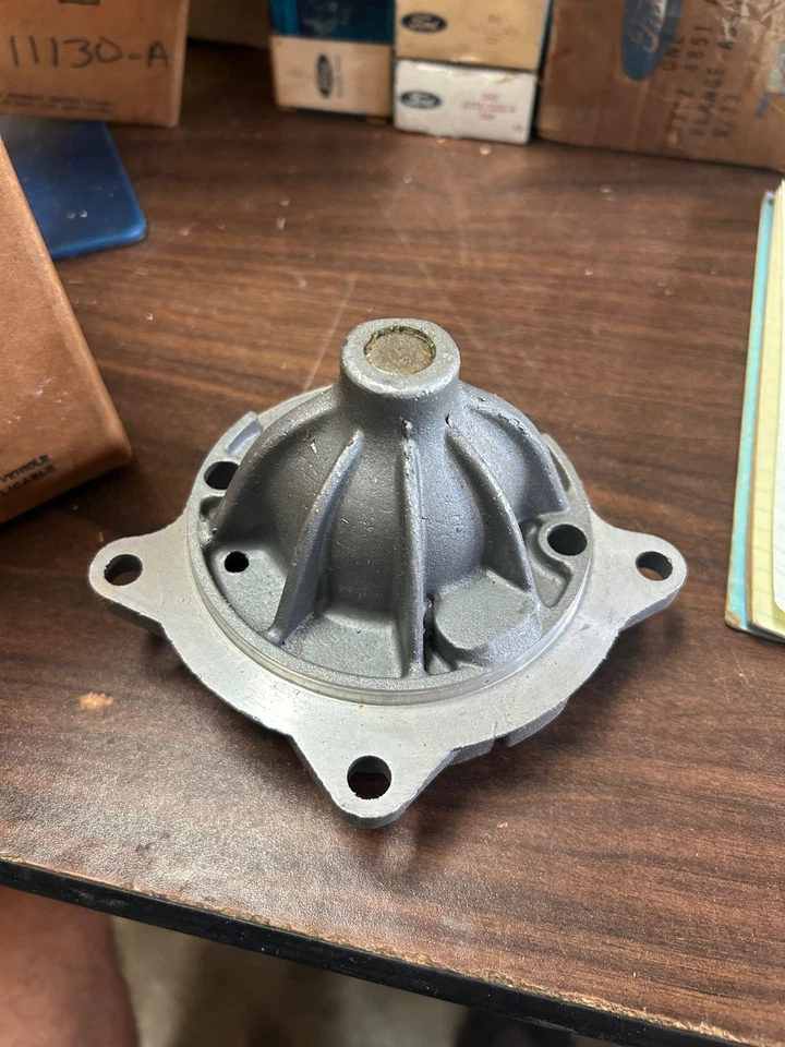 NOS OEM 1971-73 Ford Mustang 72-76 Torino Starter Housing D1AZ-11130-B SE-129-A - Image 4 of 4