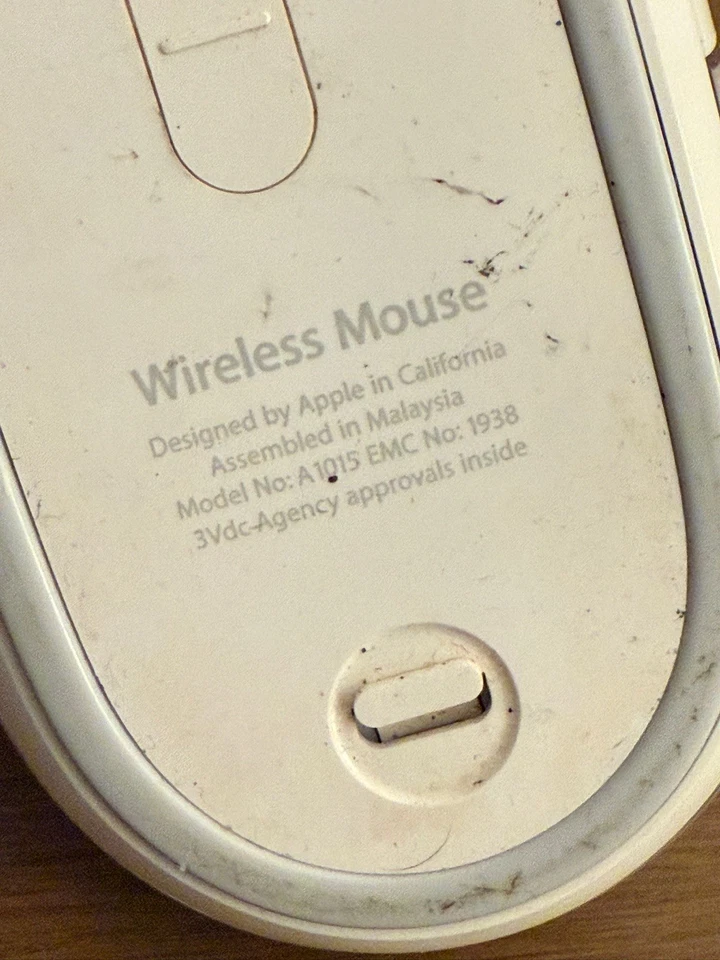 Apple Magic Mouse Wireless Weiß (A1015) - Bild 4 von 4